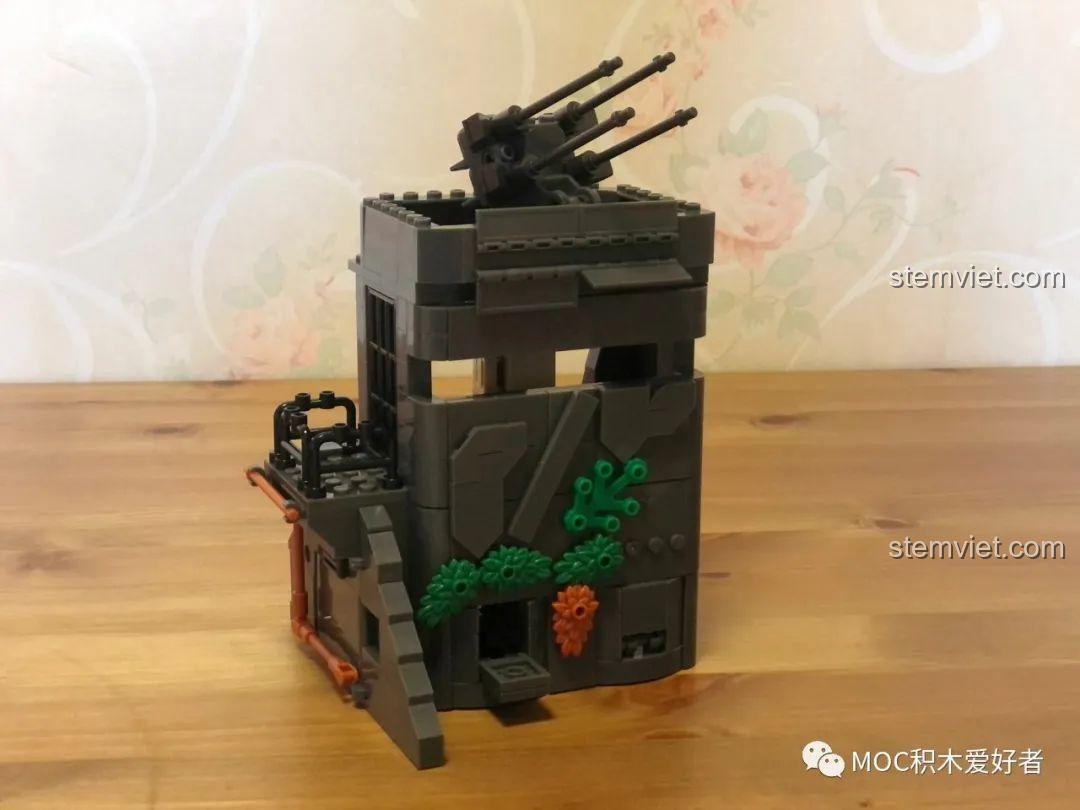 Pháo phòng không 4 nòng trên nóc pháo đài của bộ Lô cốt phòng thủ Normandy Sluban giá rẻ.