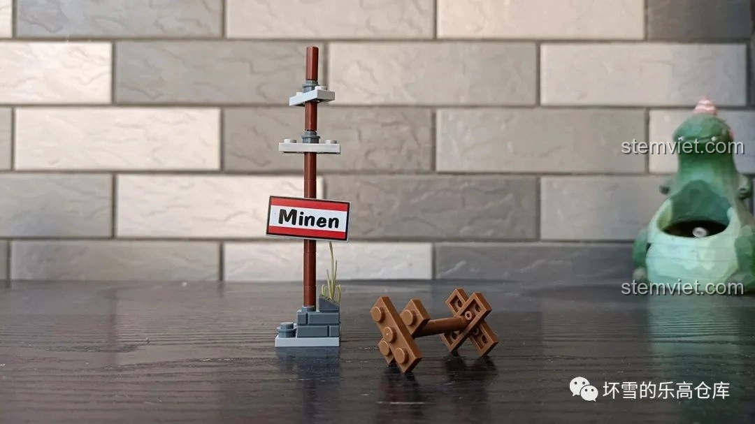 Phụ kiện đi kèm mô hình đồ chơi lắp ráp xe quân sự Đức QUANGUAN VW82 Kübelwagen: biển báo