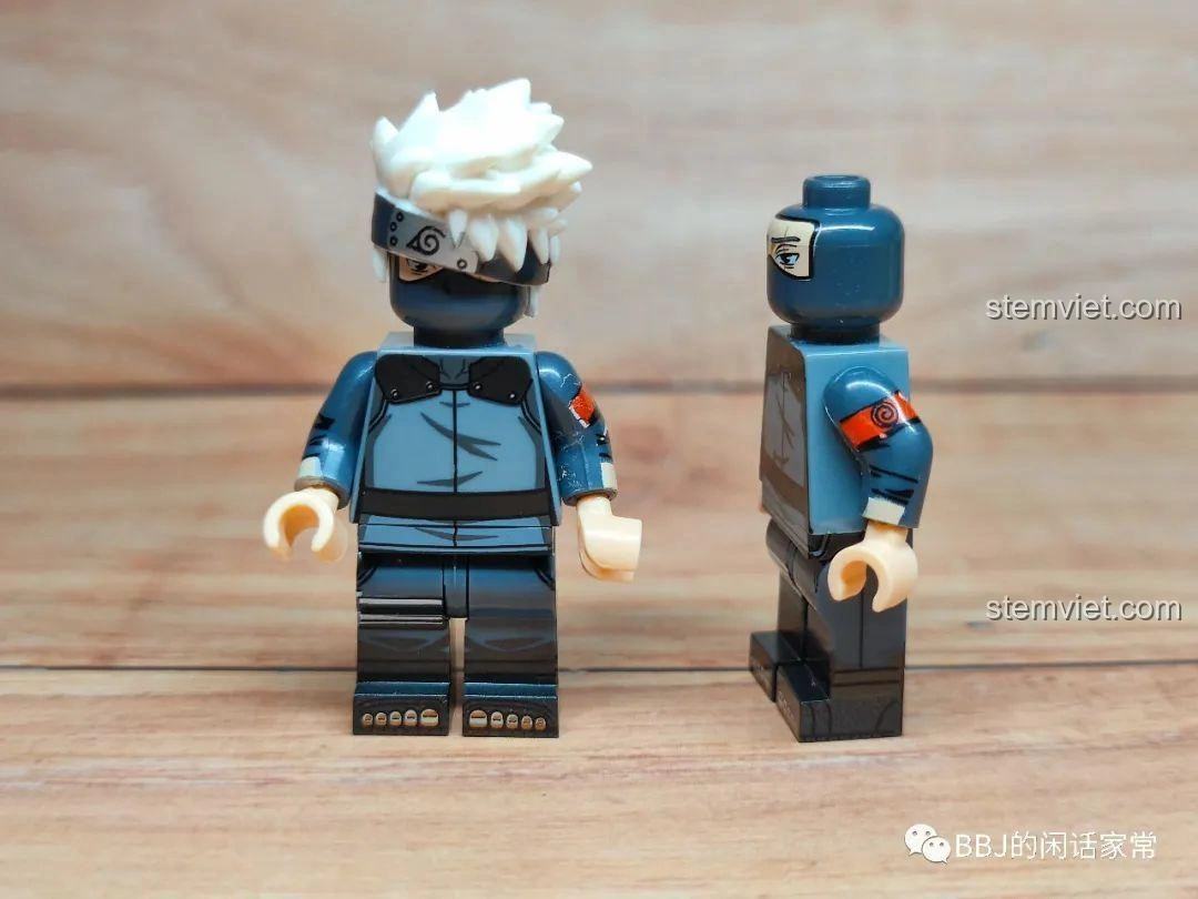 Cận cảnh thanh kiếm Kusanagi của Minifigure Naruto Sasuke Uchiha WM2116.