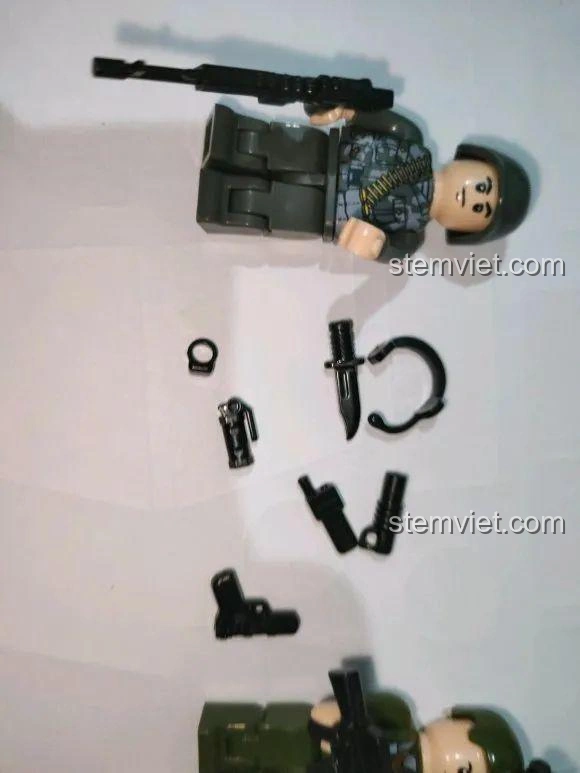 Phụ kiện vũ khí cá nhân cho minifigure của bộ lắp ráp Xe Tên Lửa DF-17 CAYI 2282.