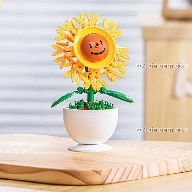 Mô hình Hoa hướng dương lắp ghép từ bộ Pleyerid 1073. Bộ xếp hình Pleyerid B1073 với màu vàng tươi tắn.