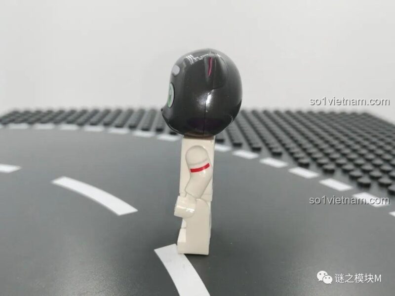 Minifigure Ben Dog nhà khoa học