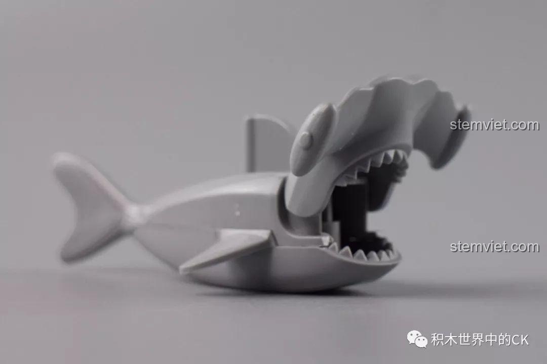 Qman 2415 Xe Cứu Hộ Biển Sâu - Mô hình từ phía sau