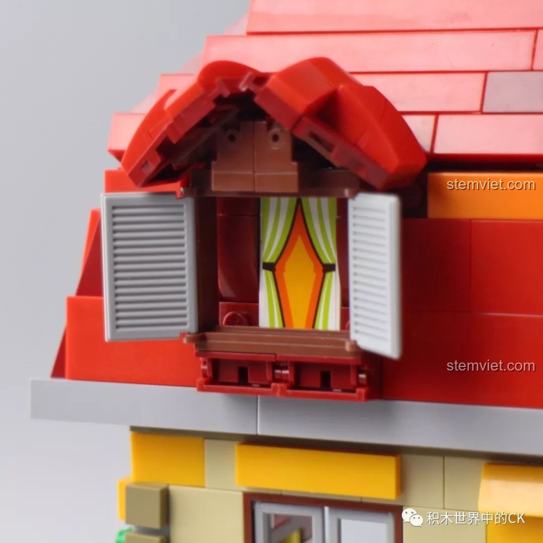 Cận cảnh cửa ra vào và bưu điện của bộ QMAN 3905 Ngôi nhà mơ ước