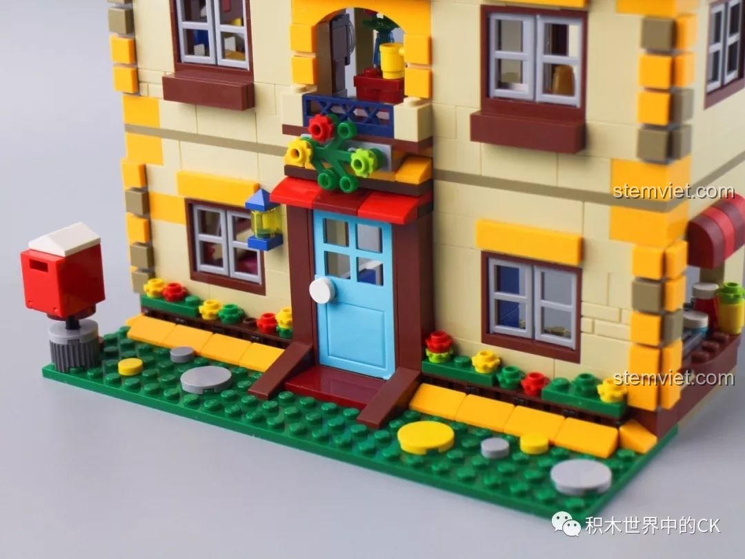 Cận cảnh nội thất tầng áp mái của bộ QMAN 3905 Ngôi nhà mơ ước