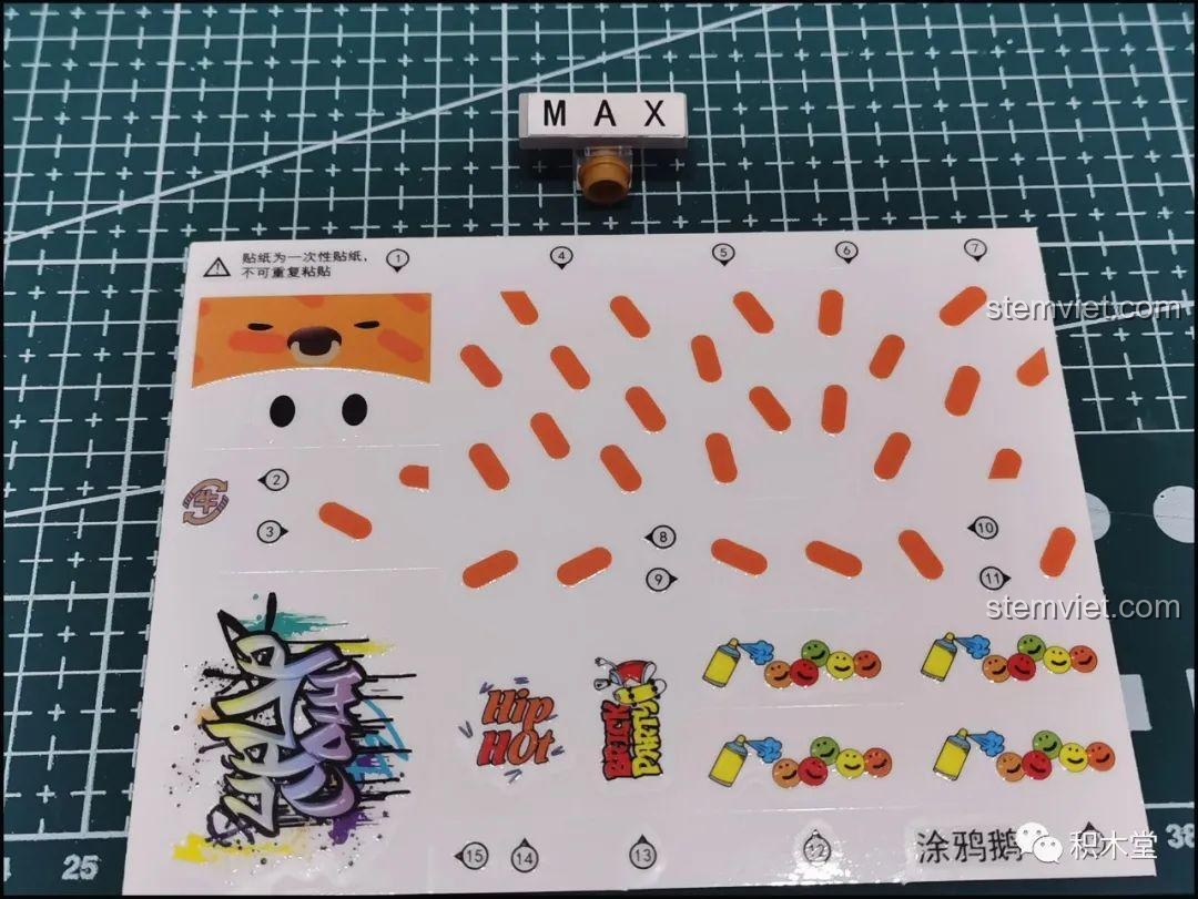 Tấm decal dán UV cho nhân vật Chim cánh cụt Graffiti.