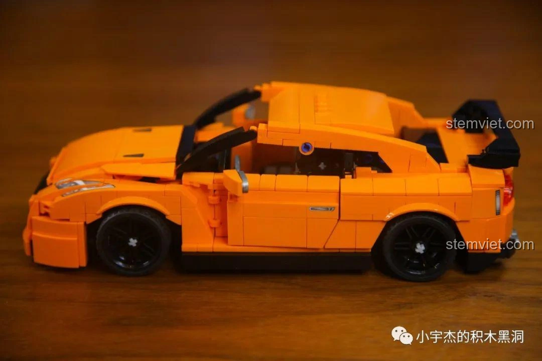 Mã QR code để kết nối với người đánh giá, không liên quan đến bộ lắp ráp Cada 8602 McLaren P1.