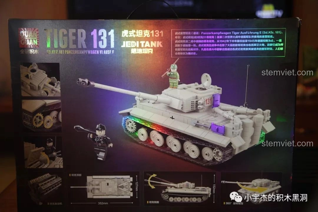 Mặt sau hộp bộ lắp ráp Quan Guan 100061 Xe tăng Tiger 131 hiển thị các tính năng, kích thước và thông tin lịch sử của xe tăng.