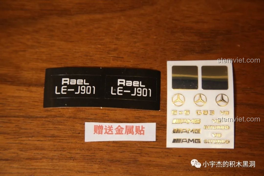 Mô hình đồ chơi lắp ráp Rael LE-J901 Mercedes G63 AMG 6x6 đã hoàn thành, nhìn từ phía trước.