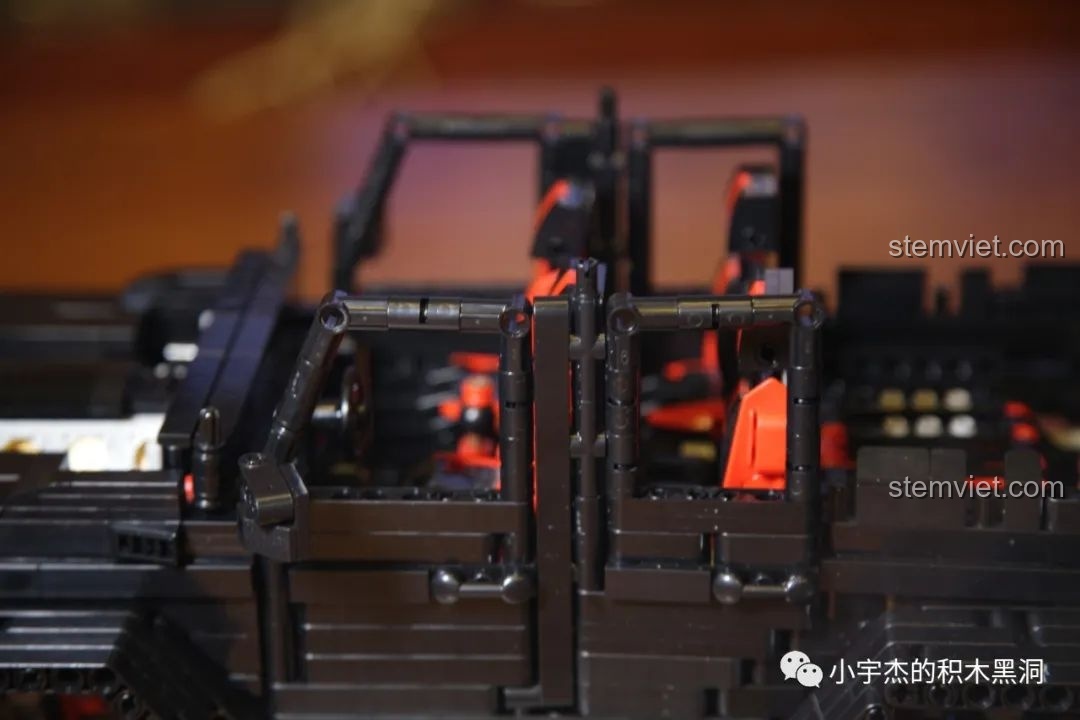 Chi tiết vành xe và nắp chụp của bộ Rael LE-J901 Mercedes G63 AMG 6x6, với hiệu ứng đinh tán.