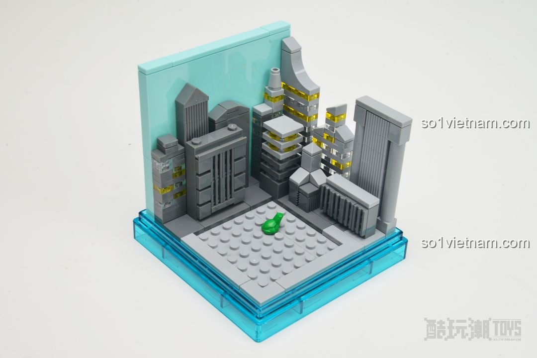 Khu vực cắm trại với thảm cỏ và bàn gỗ của mô hình AREA-X AX0081 City Park được tạo hình khéo léo.