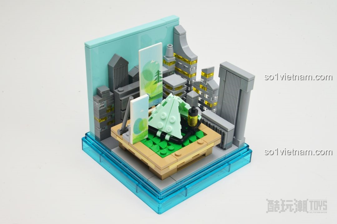 Góc nhìn từ phía sau của mô hình AREA-X AX0081 City Park, cho thấy khung cảnh thành phố hiện đại.