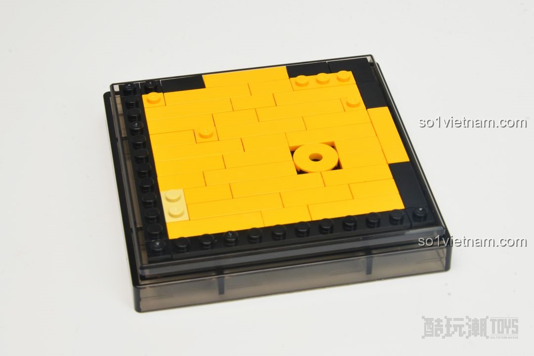 Các chậu cây cảnh nhỏ xinh và 