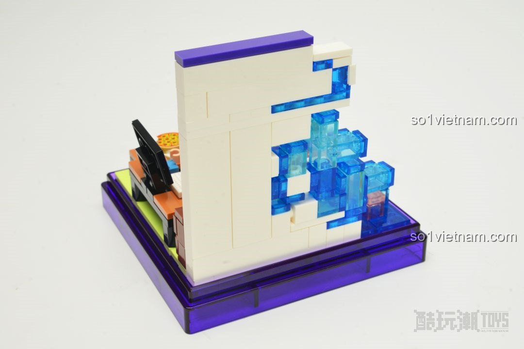 Bốn set mô hình AREA-X AX0080 X-BOX Phong Cách Sống Gen Z được xếp chồng lên nhau, tạo thành một 