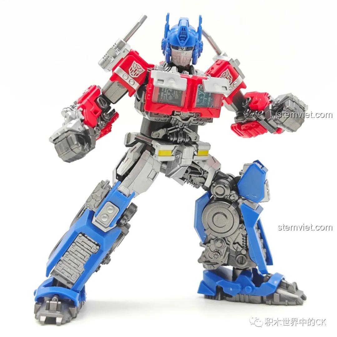 Các mảnh ghép của đế trưng bày đi kèm mô hình Optimus Prime BLOKEES 71141, giúp tăng tính thẩm mỹ khi trưng bày.
