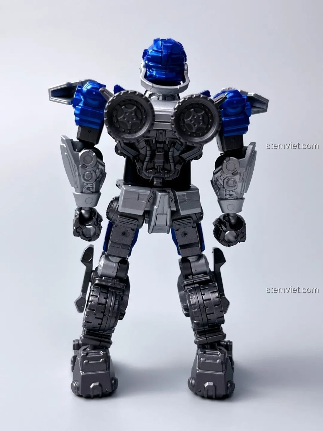 Mặt sau mô hình BLOKEES 71151 Mirage Transformers đã lắp ráp, chi tiết lưng và chân.