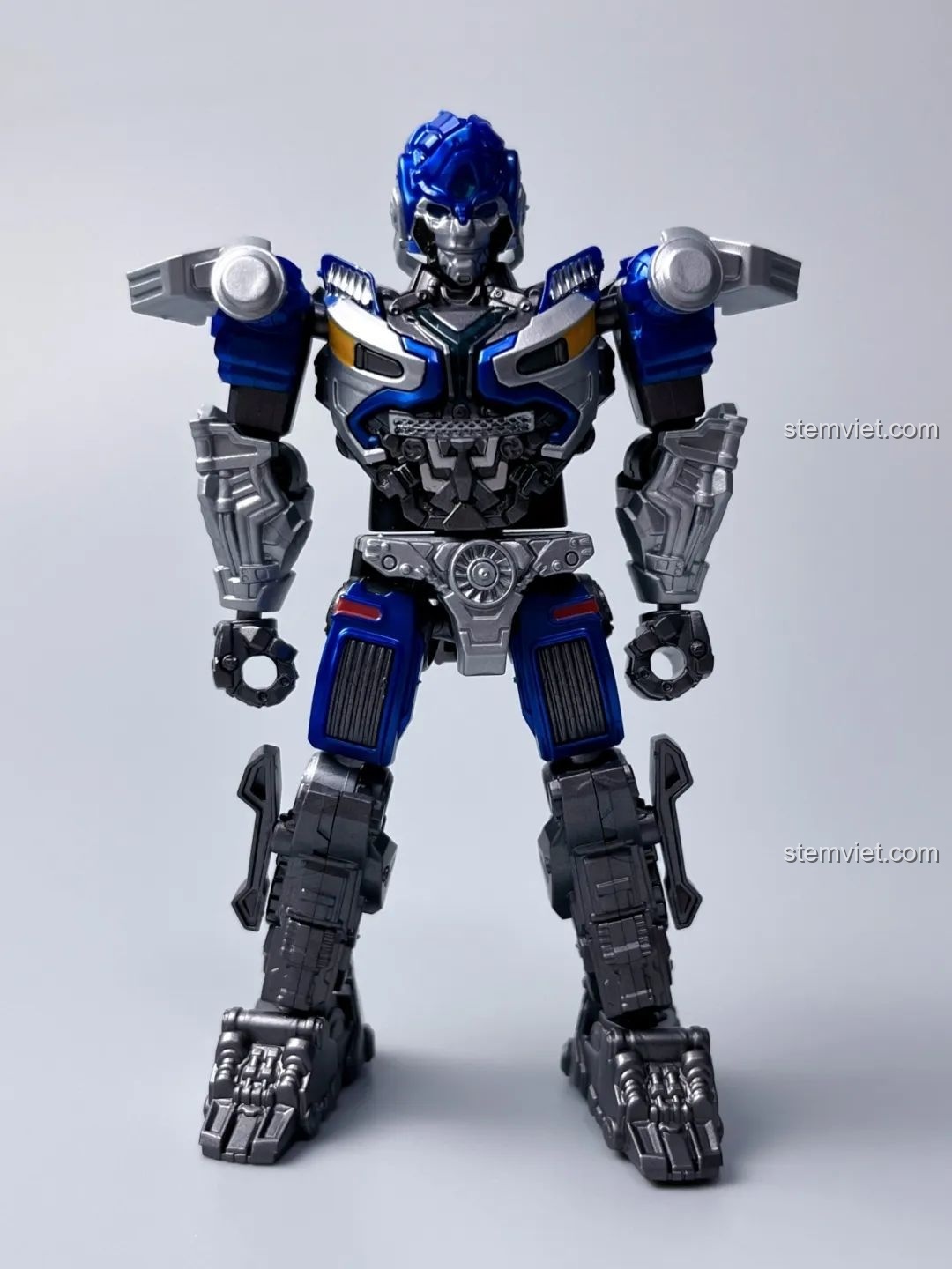 Mô hình BLOKEES 71151 Mirage Transformers đã lắp ráp hoàn chỉnh, đứng thẳng, chi tiết sắc nét.