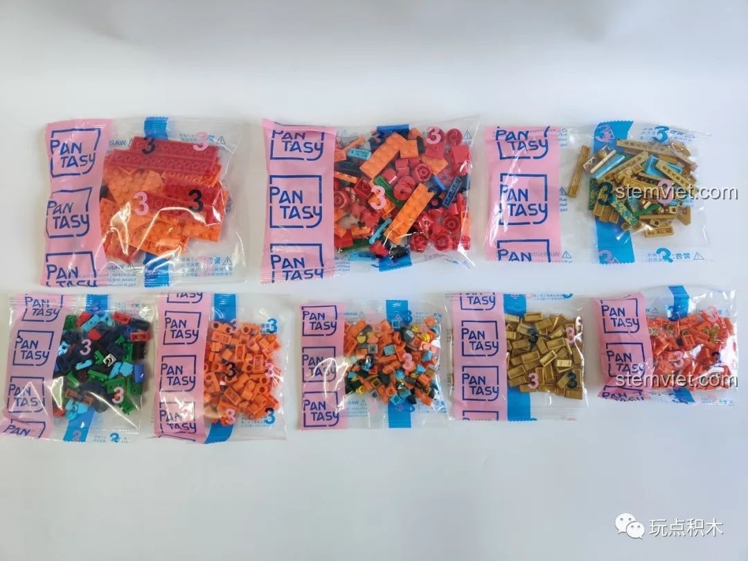 Các mảnh ghép in chữ đối liễn và hoành phi của bộ Cá Chép Hóa Rồng Pantasy 18001, chi tiết độc đáo.