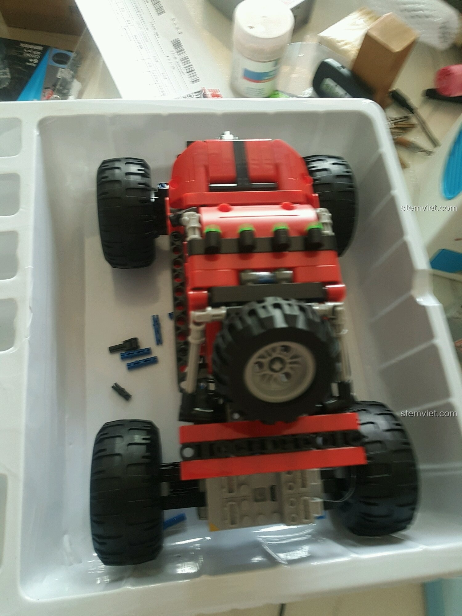 Cận cảnh chi tiết hệ thống treo của xe địa hình CaDA C51041