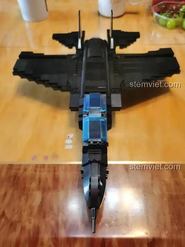 Mô hình máy bay chiến đấu tàng hình J-31 Gyrfalcon hoàn chỉnh từ bộ lắp ráp CAYI 2265