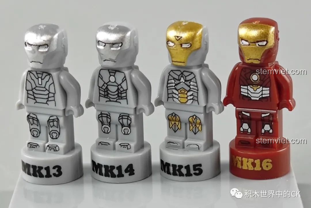 Bốn minifigure Iron Man MK13, MK14, MK15, MK16 với các biến thể màu sắc và thiết kế giáp độc đáo.