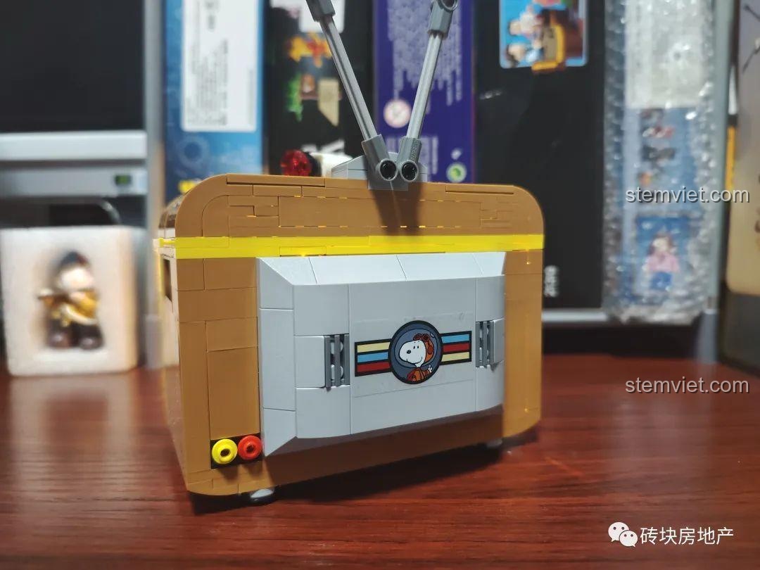 Hoàn thành đồ chơi TV Snoopy LN8081