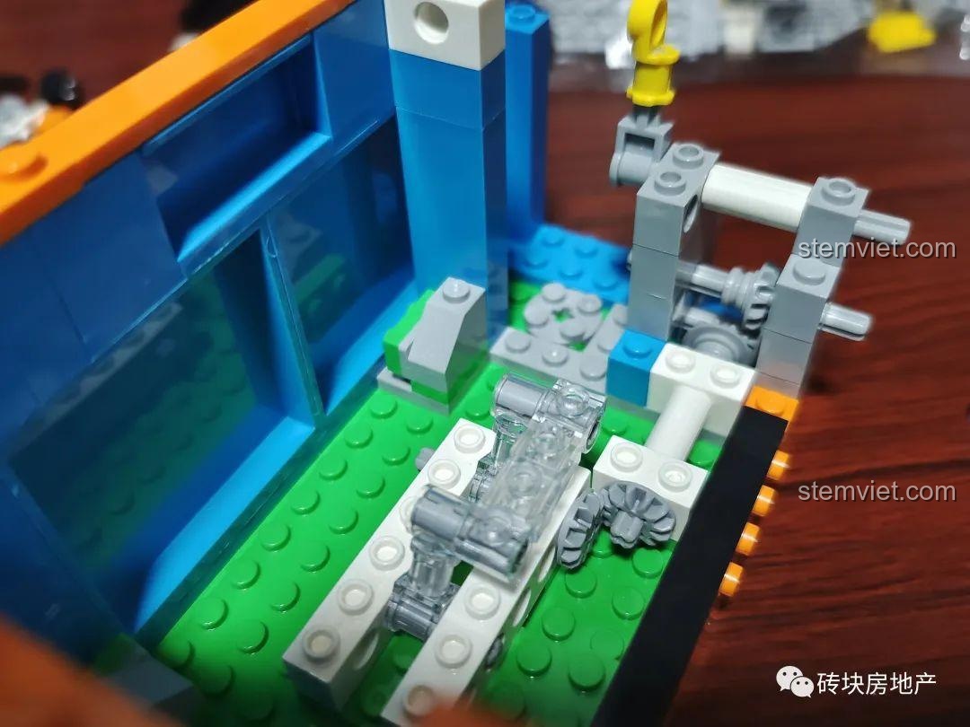 Trang hướng dẫn lắp ráp đồ chơi TV Snoopy LN8082