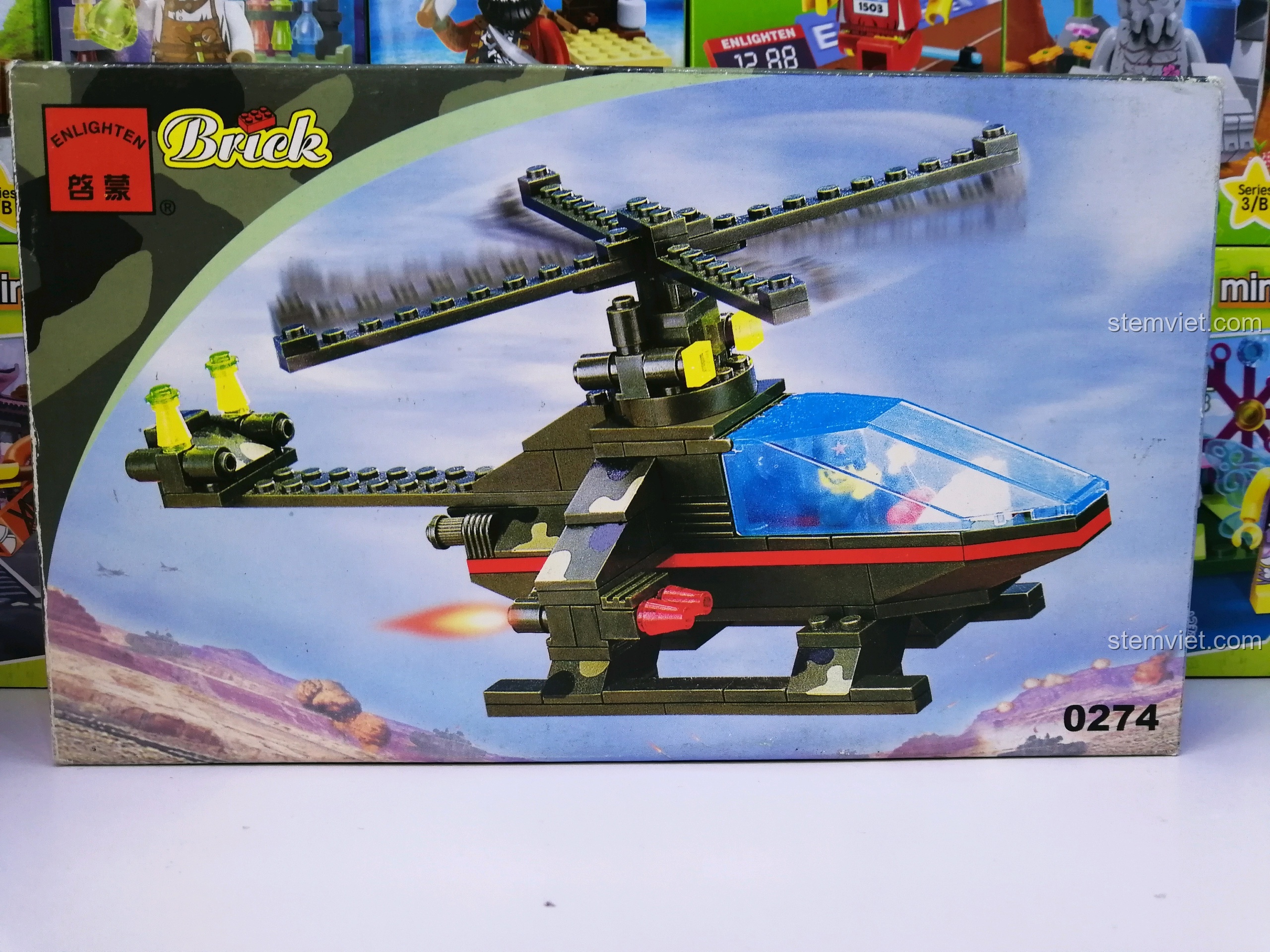 Mặt trước hộp đồ chơi lắp ráp Enlighten 0274 Trực thăng Ném bom Quân sự, một bộ mô hình quân đội cổ điển cho bé trai 7 tuổi.