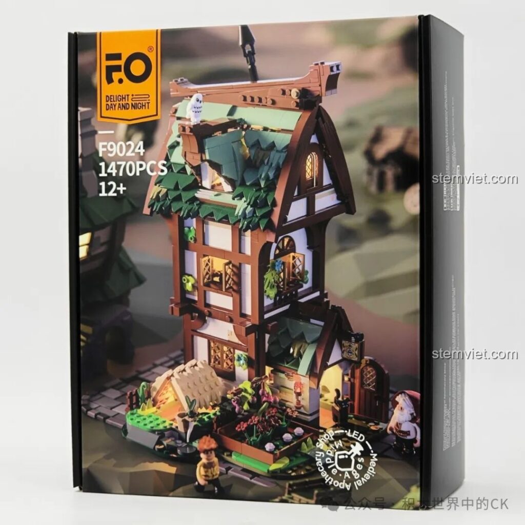 Hộp đồ chơi lắp ráp FunWhole F9024 Tiệm Thuốc Thời Trung Cổ với hình ảnh mô hình hoàn chỉnh và thông số kỹ thuật.