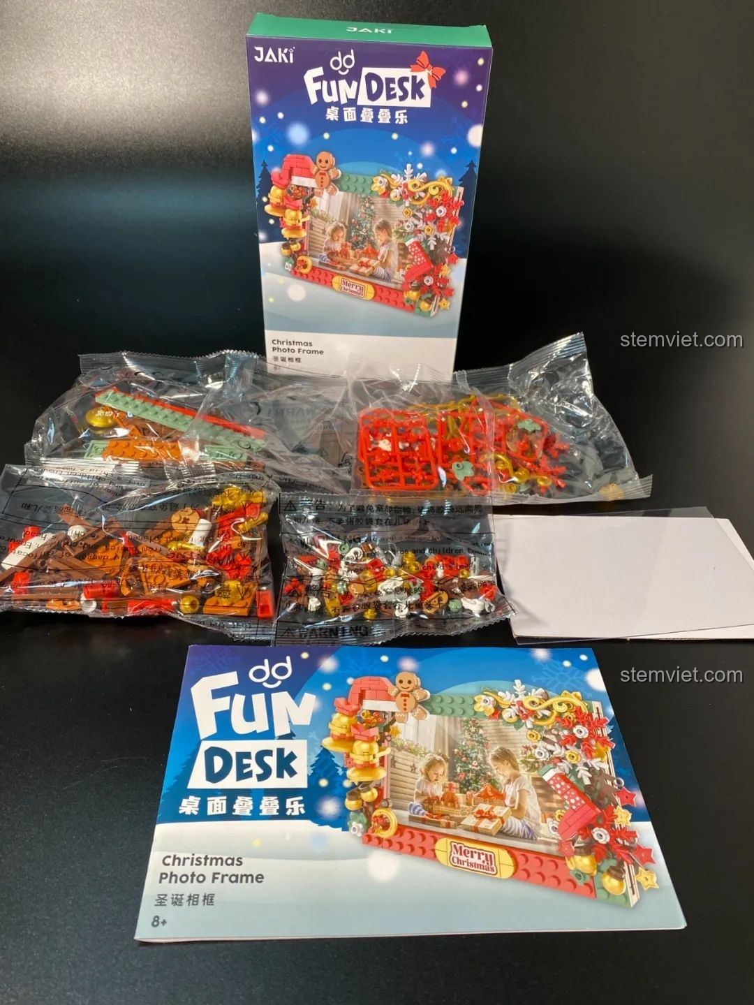 Hộp đồ chơi lắp ráp JAKI JK5107 Khung Ảnh Giáng Sinh, một sản phẩm trang trí độc đáo.