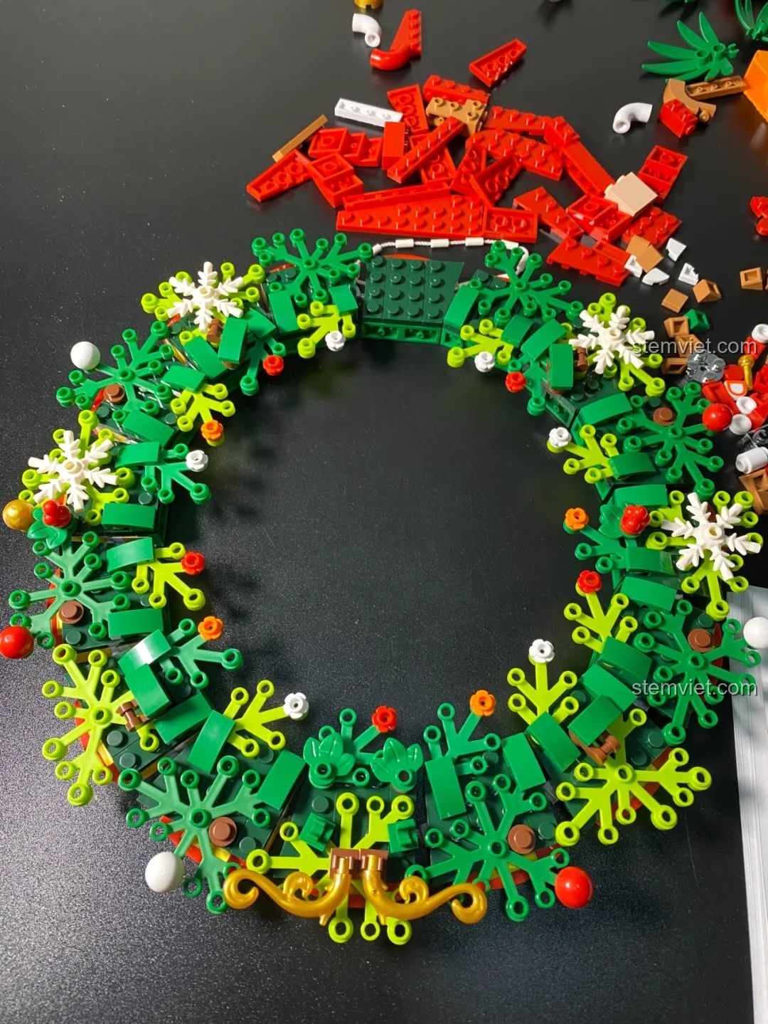 Mô hình đồ chơi lắp ráp JAKI JK5118 Vòng Hoa Giáng Sinh Đa Sắc.
