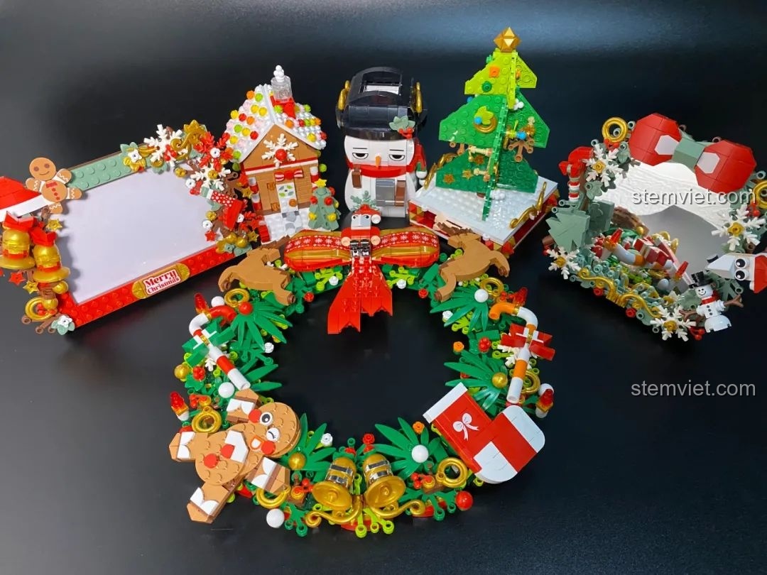 Mô hình đồ chơi lắp ráp JAKI JK5118 Vòng Hoa Giáng Sinh Đa Sắc.
