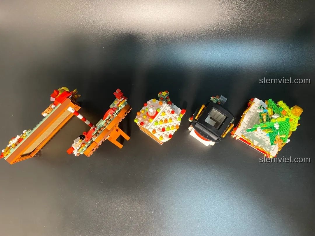 Phản hồi tích cực từ người dùng về đồ chơi lắp ráp JAKI FunDisk Giáng Sinh.