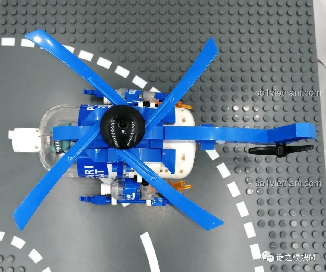 Toàn bộ 5 mô hình phương tiện Pocari Sweat Blind Box của JIE STAR JS22610 đã hoàn thành, xếp cạnh nhau.