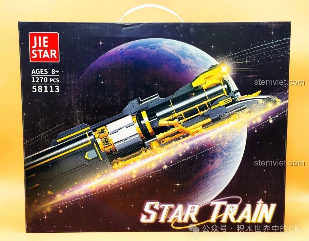 Ảnh cận cảnh hộp đồ chơi lắp ghép Tàu vũ trụ Star Train JIESTAR 58113, hiển thị số mảnh ghép và độ tuổi khuyến nghị.