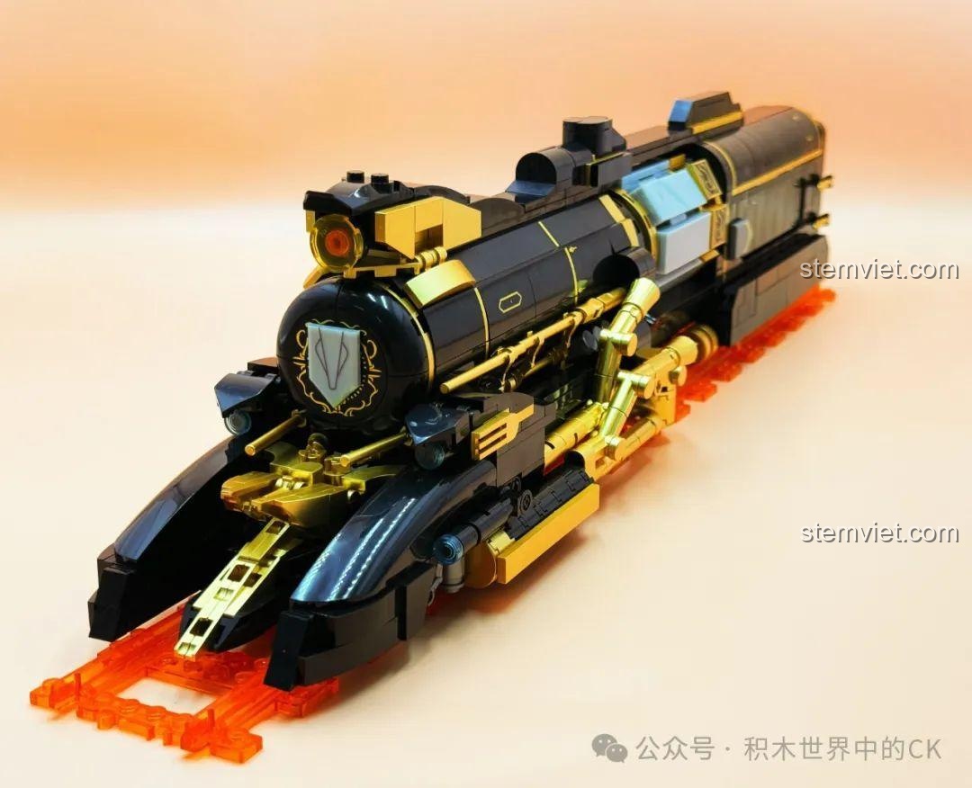 Mô hình Tàu Sao Băng JIESTAR 58113 đã hoàn thiện, đặt trên đường ray, nhìn từ góc phía trước bên phải.