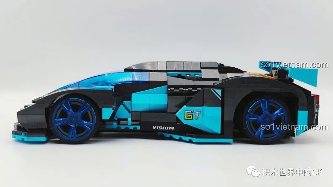 Mô hình JIESTAR 92019 Xe đua Vision GT RC đã hoàn thiện, nhìn từ bên hông.