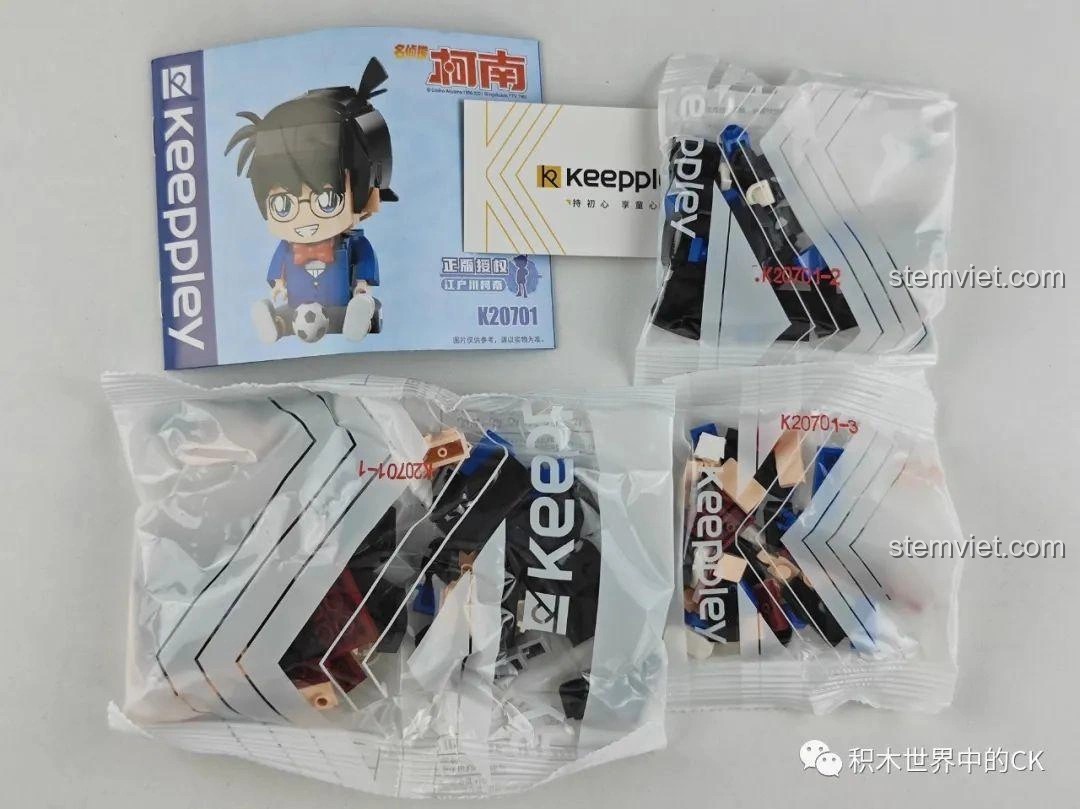 Bên trong hộp đồ chơi lắp ráp Keeppley K20701 Edogawa Conan, review Keeppley K20701 Edogawa Conan.