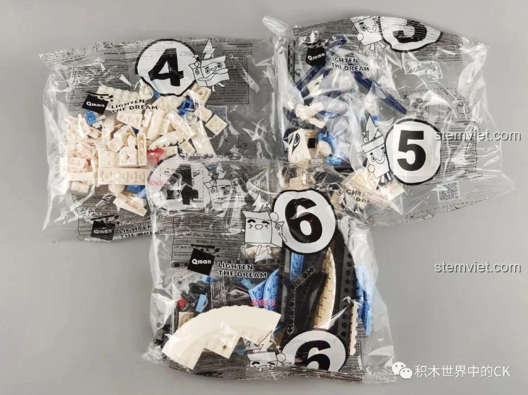 Các túi mảnh ghép còn lại của bộ lắp ghép Rồng Ngao Bính Keeppley S0102, bao gồm túi số 4, 5, 6.