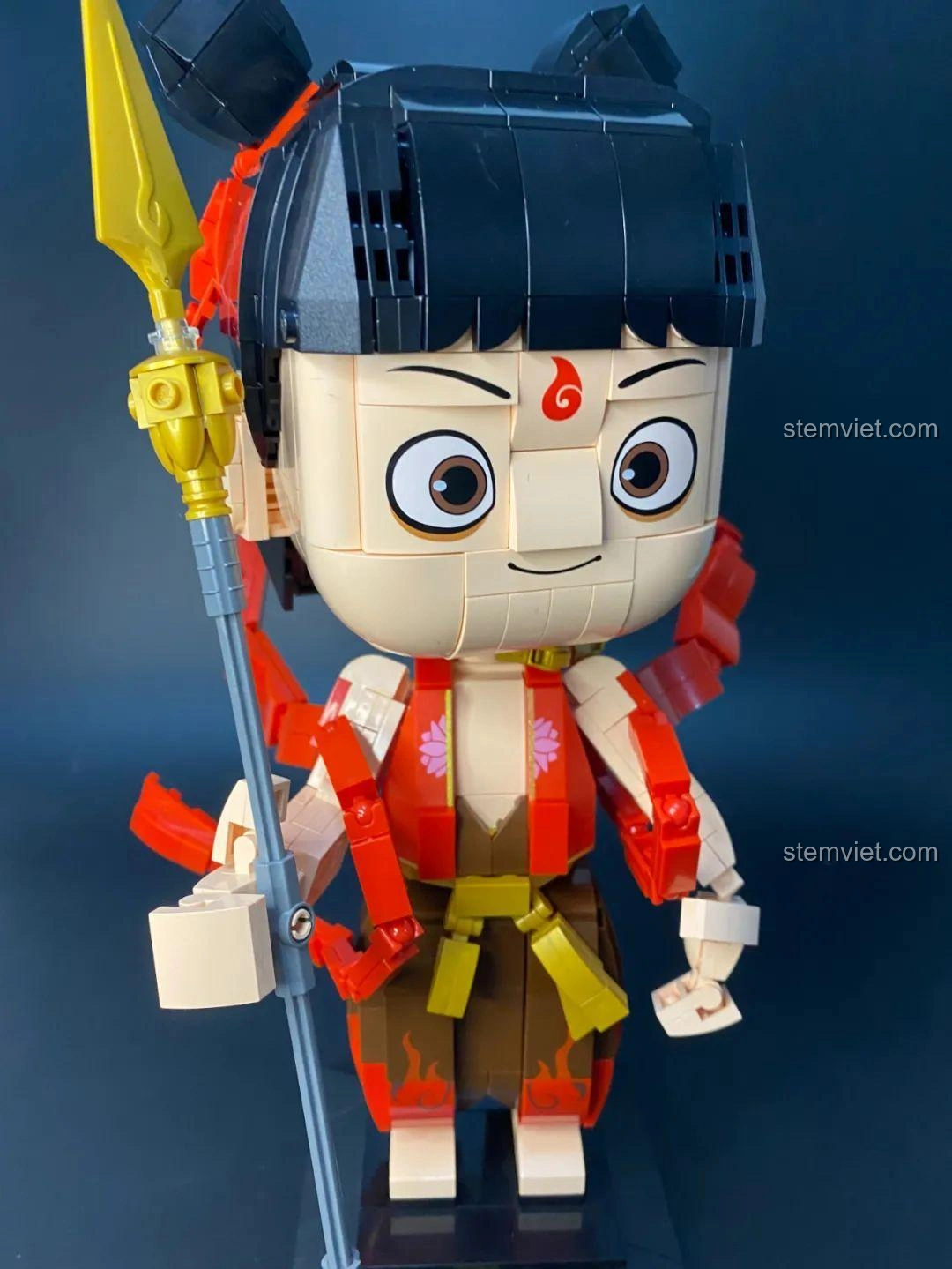 Đồ chơi mô hình Na Tra S0103: Cận cảnh khuôn mặt với đôi mắt to tròn.