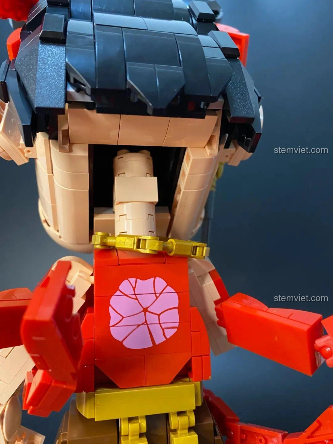 Bộ lắp ghép Na Tra Keeppley S0103: Ảnh chụp chung với mô hình Na Tra khác.