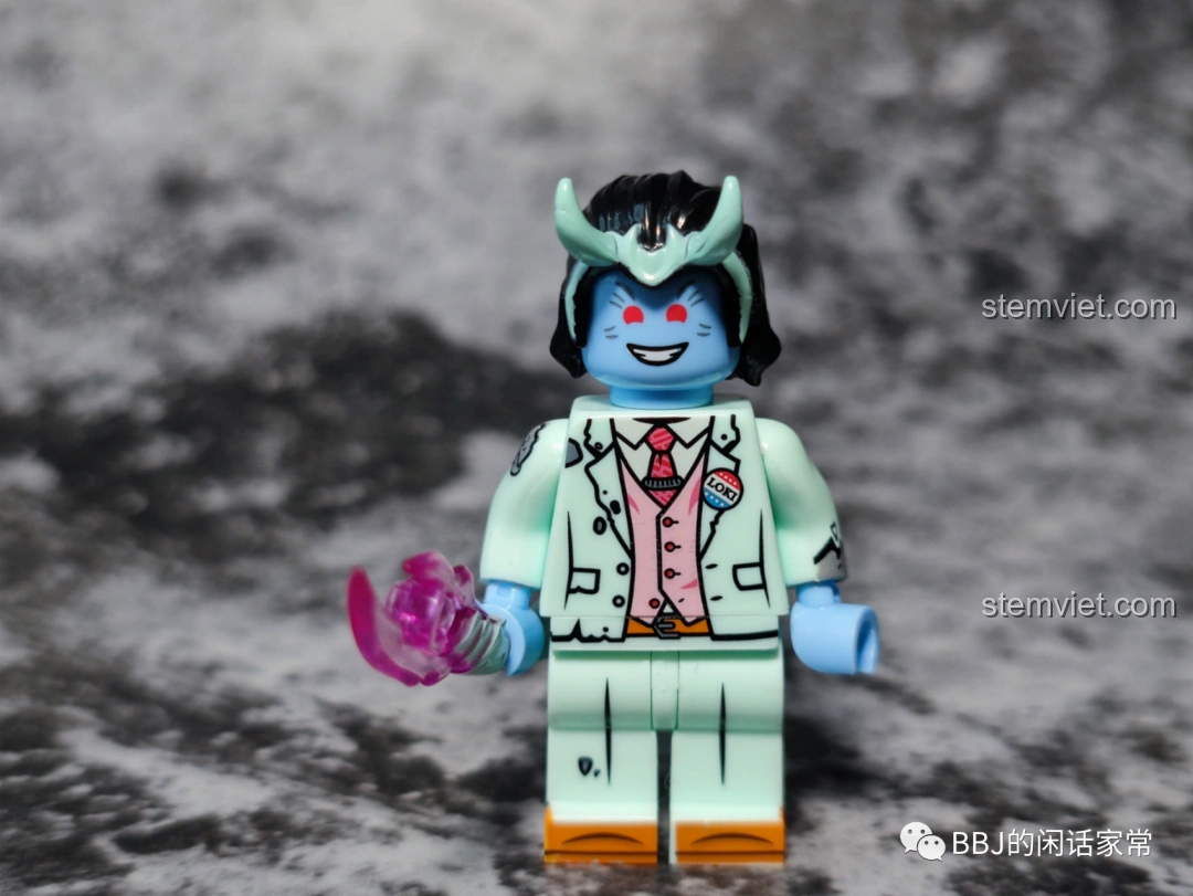 Minifigure Loki KF1556 Kopf màu xanh mint, phiên bản Tổng thống Loki, cầm quyền trượng màu hồng, review Kopf KF 6141 Nhân vật Loki.