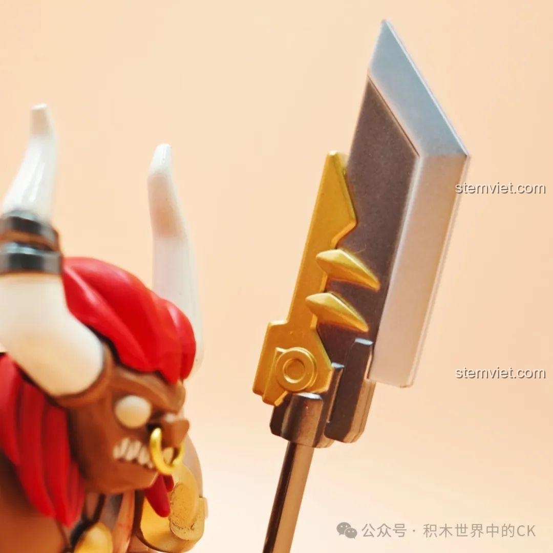 Ba mô hình Kuzao Tây Du Ký Đại Nhân Tử Sa Ngộ Tịnh, Tôn Ngộ Không, Ngưu Ma Vương đứng cạnh nhau từ góc nghiêng, thể hiện sự hài hòa.