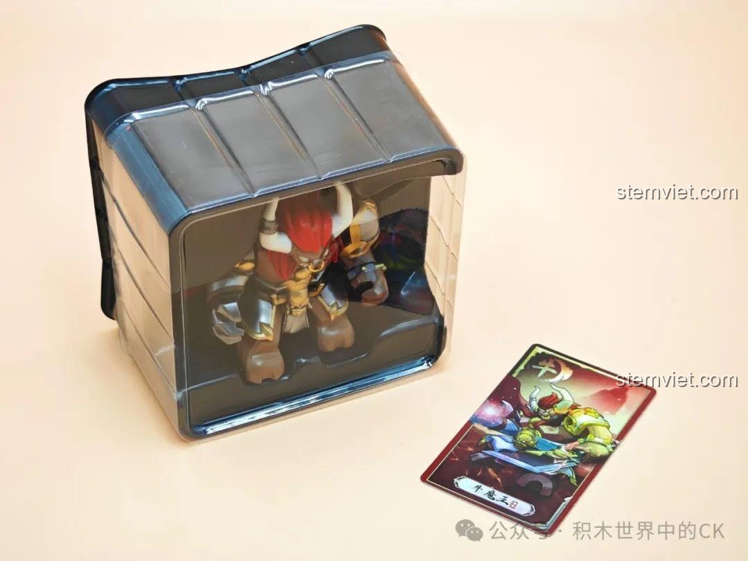 Mô hình Ngưu Ma Vương Kuzao Tây Du Ký Đại Nhân Tử đứng thẳng, cầm rìu chiến, thể hiện vẻ bá khí ngút trời.