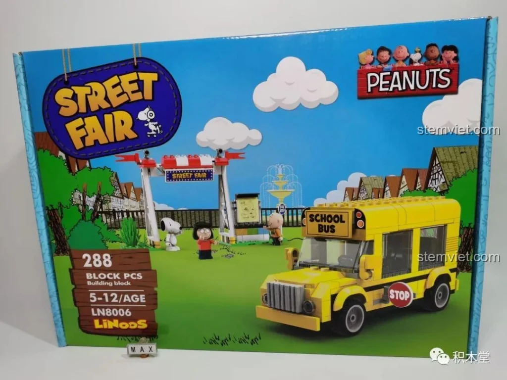 Hộp đồ chơi lắp ráp LiNooS LN8006 Snoopy Xe Buýt Trường Học với hình ảnh Snoopy và các nhân vật Peanuts, số chi tiết 288, độ tuổi 5-12.