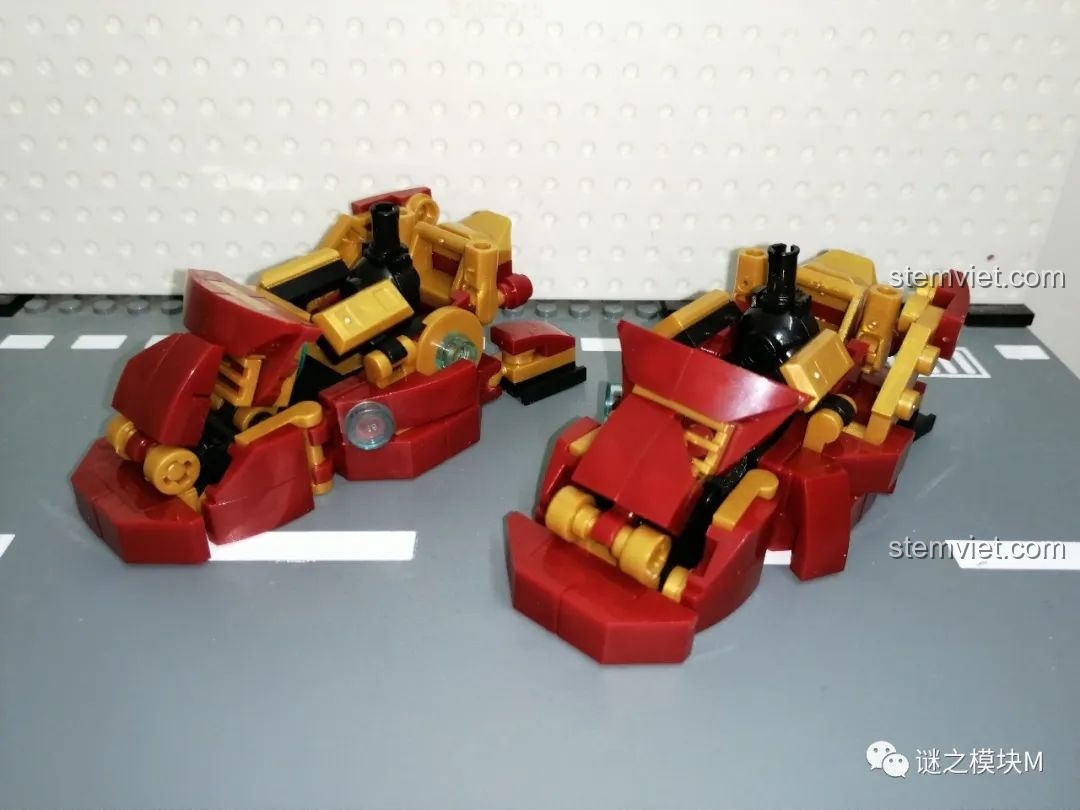 Một cánh tay của Chiến Giáp Hulkbuster LY 76026 nhìn từ trên xuống, thể hiện cấu trúc bên trong.