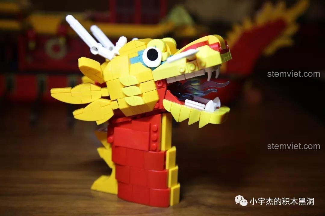 Đánh giá bộ xếp hình Mô Thuyền Rồng Cổ XB25002, các mảnh ghép cho đuôi rồng.