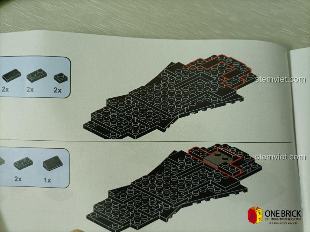 Trang hướng dẫn lắp ráp của bộ Mould King 27018 Xe Batmobile, minh họa các bước lắp ráp chi tiết.