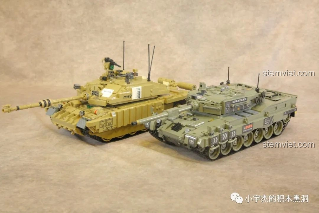 Mô hình xe tải quân sự với hệ thống tên lửa của Panlos Brick, có lớp ngụy trang xanh và các ống phóng tên lửa lớn.