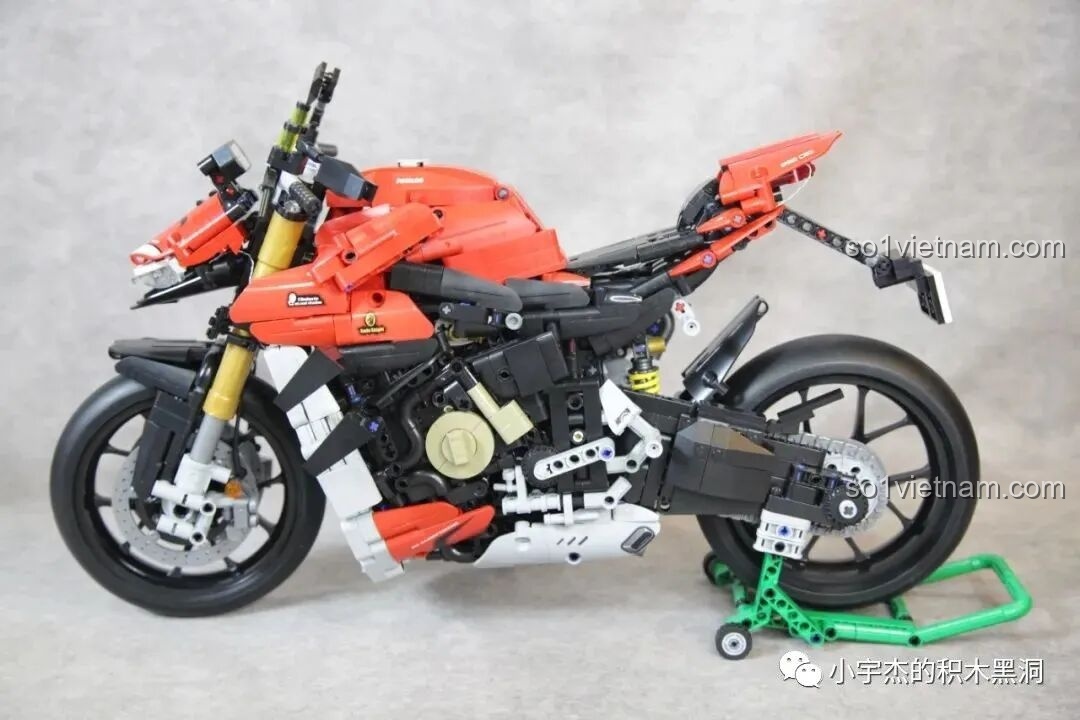 Mô hình PanlosBrick Kawasaki Ninja H2, một sản phẩm xe mô tô thể thao khác của PanlosBrick.